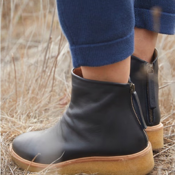 COCLICO Shoes - COCLICO Black Leather Ankle Boots